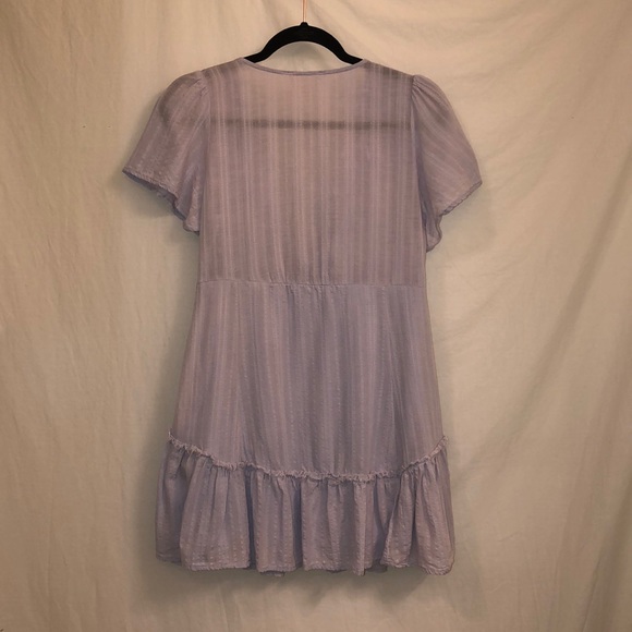 Lilac front tie dress - Picture 2 of 4